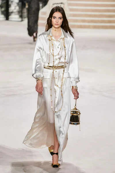 Look 62